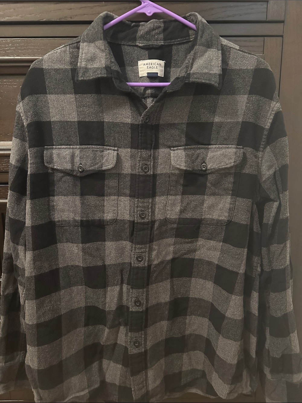 American Eagle Large Men’s Black & Gray Plaid Button-Up Shirt